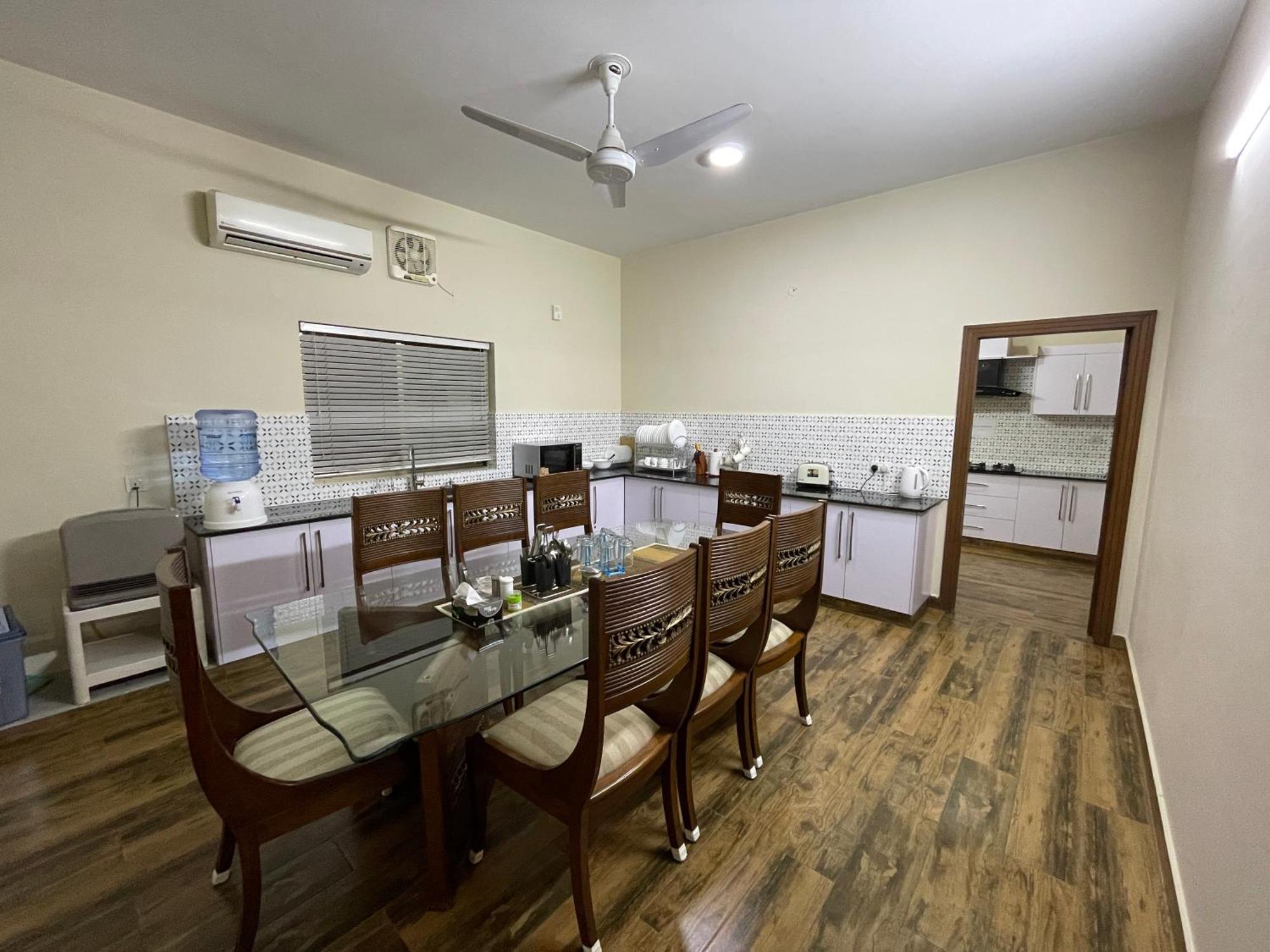 Alpha Guest House Rawalpindi Ngoại thất bức ảnh