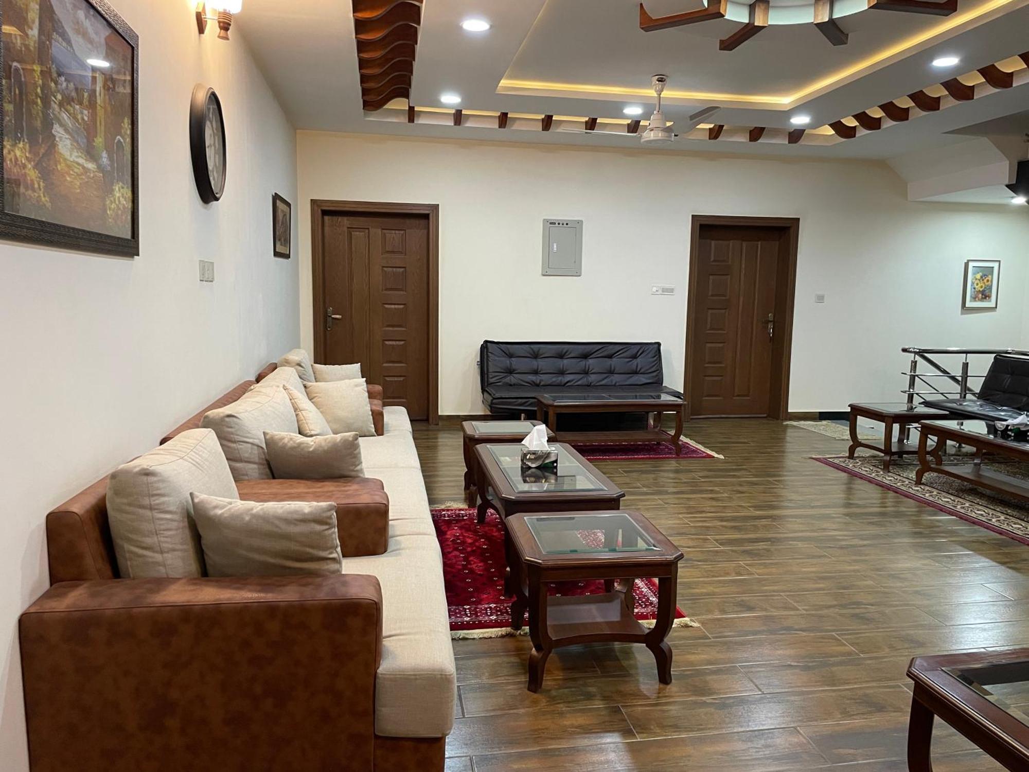 Alpha Guest House Rawalpindi Ngoại thất bức ảnh