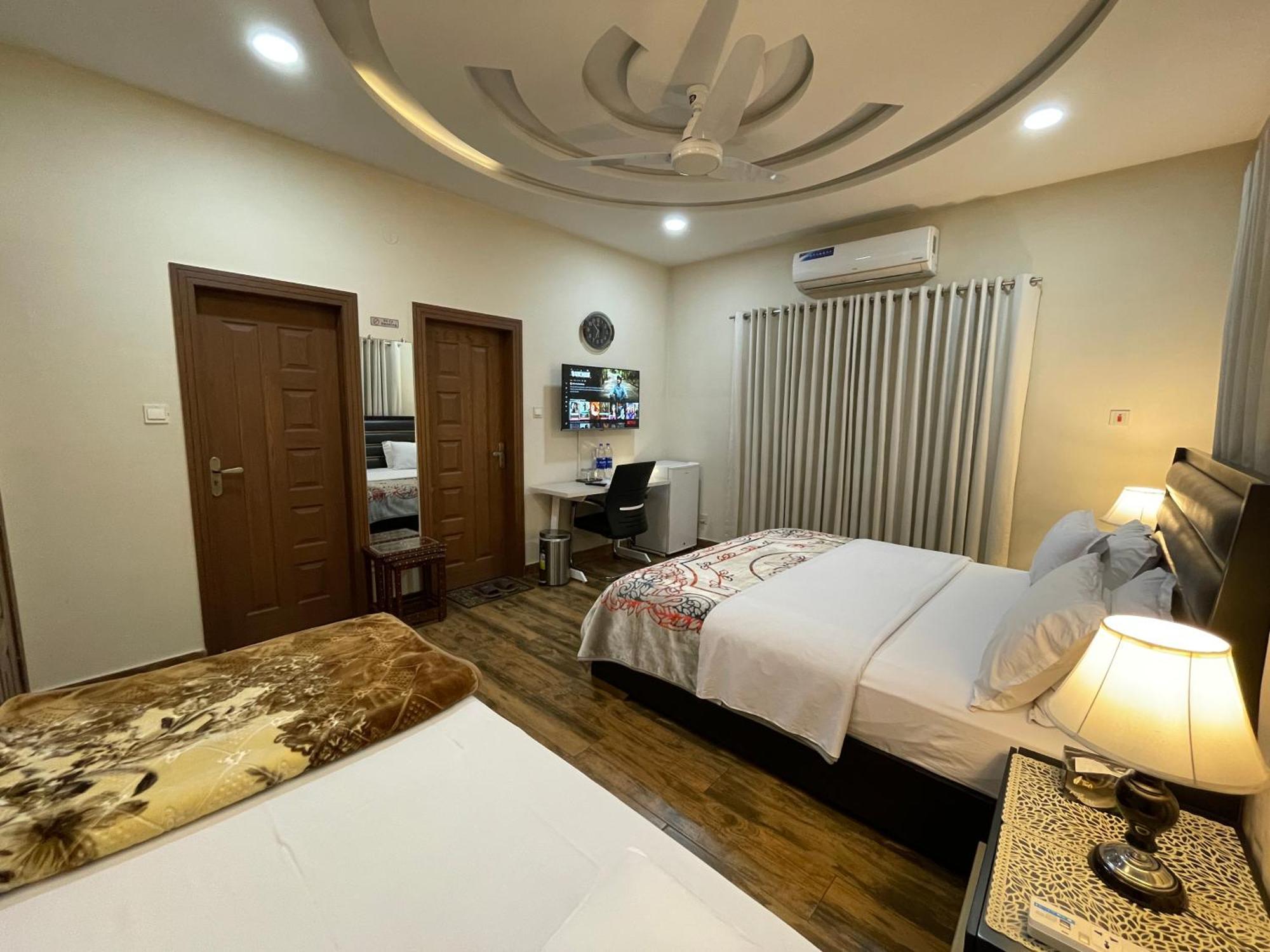 Alpha Guest House Rawalpindi Ngoại thất bức ảnh