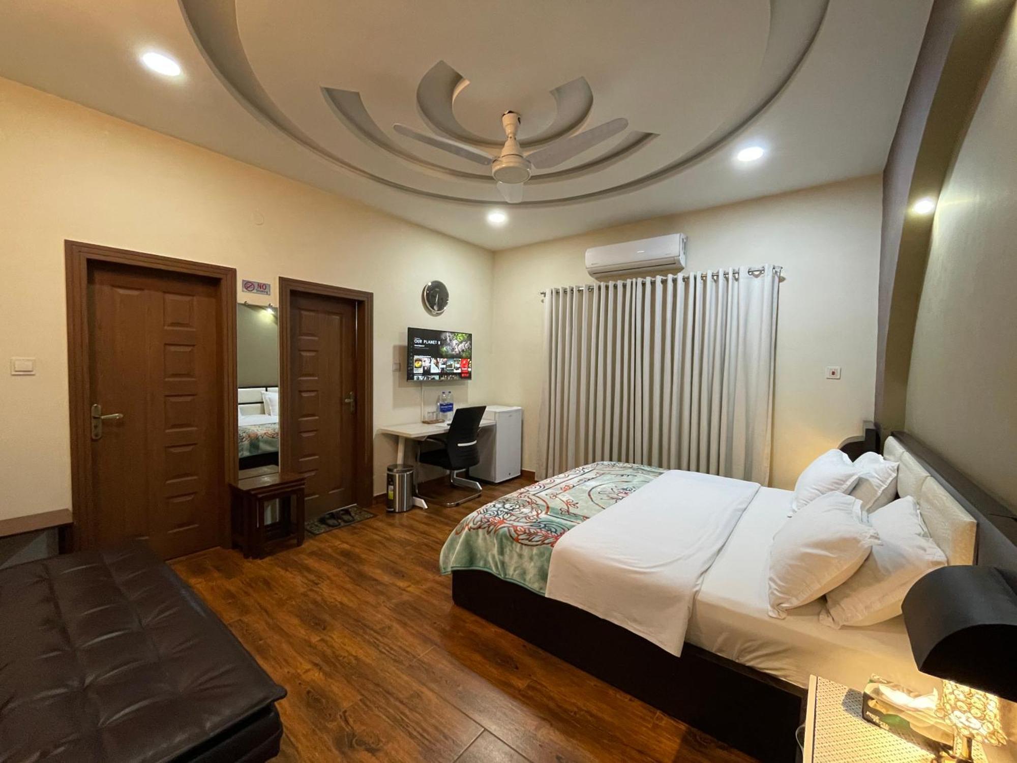 Alpha Guest House Rawalpindi Ngoại thất bức ảnh