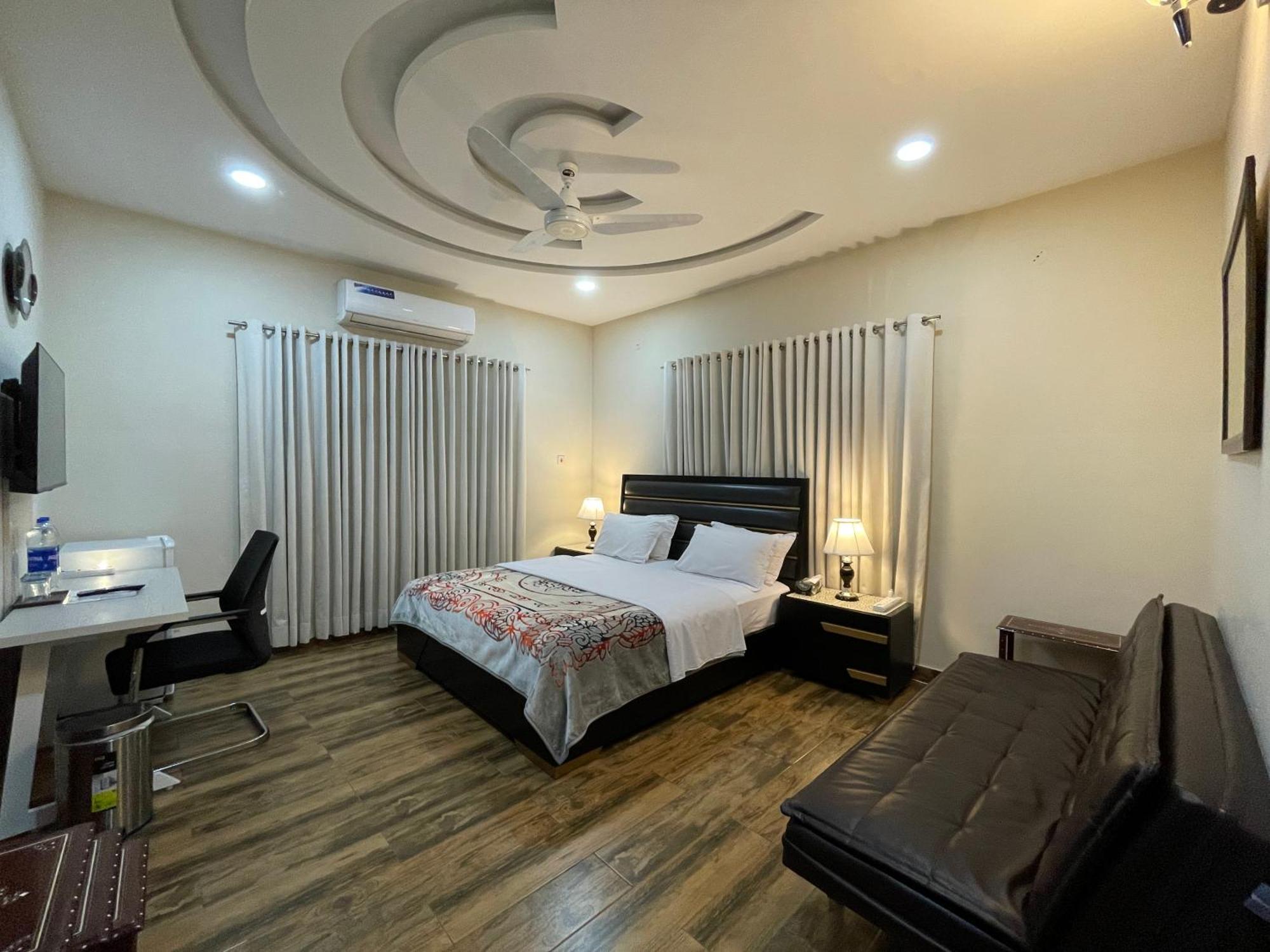 Alpha Guest House Rawalpindi Ngoại thất bức ảnh