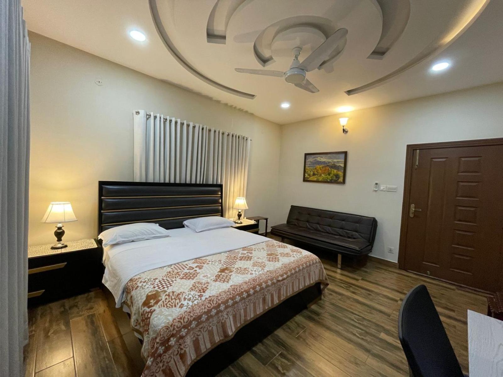 Alpha Guest House Rawalpindi Ngoại thất bức ảnh