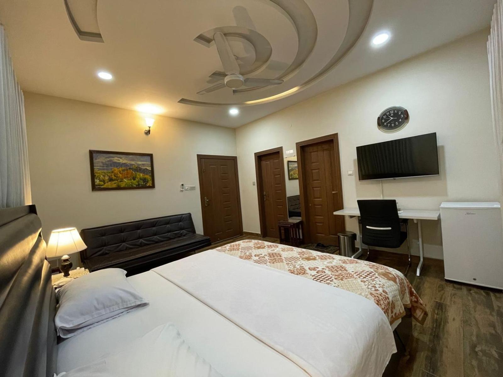 Alpha Guest House Rawalpindi Ngoại thất bức ảnh