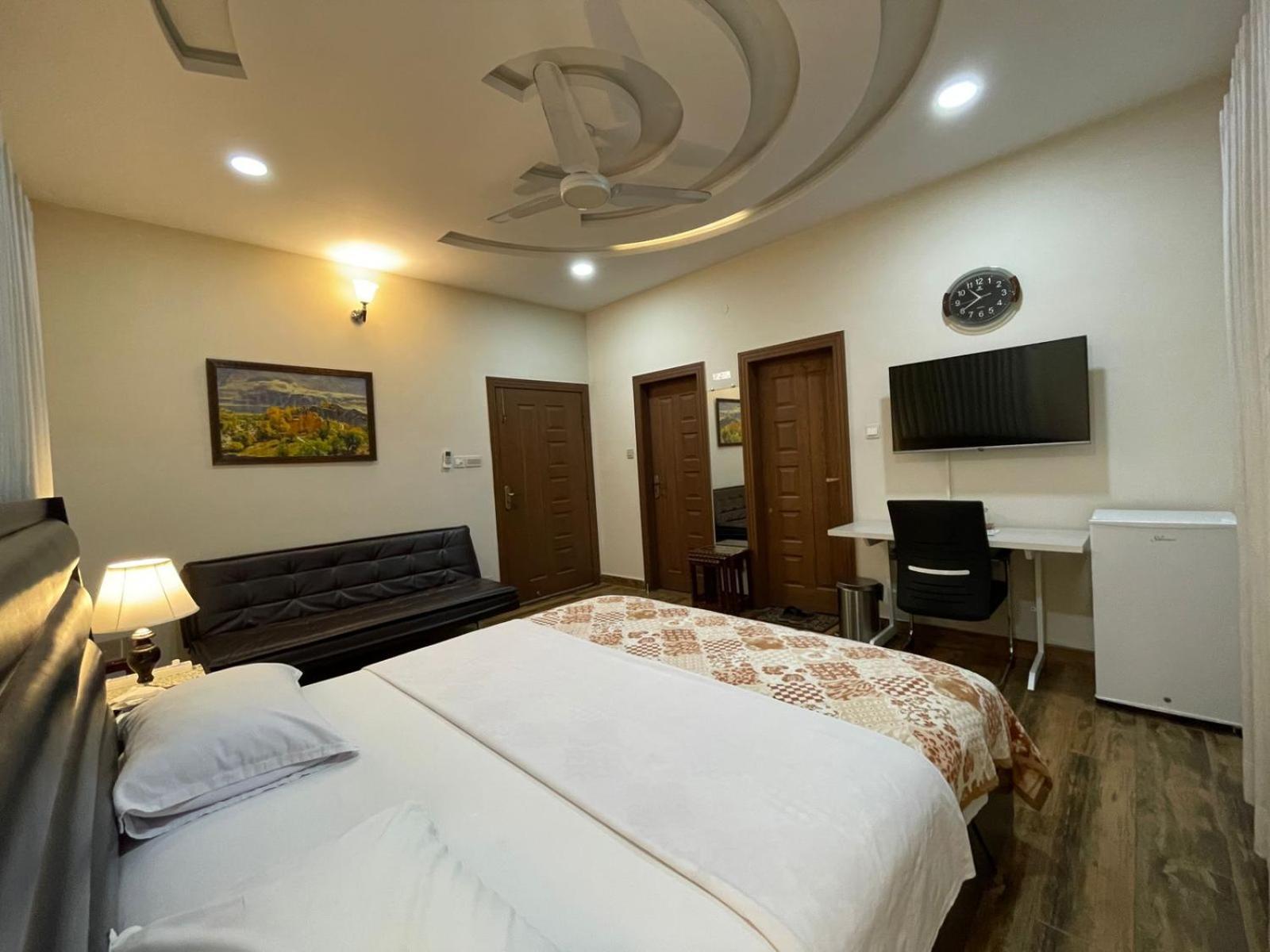 Alpha Guest House Rawalpindi Ngoại thất bức ảnh